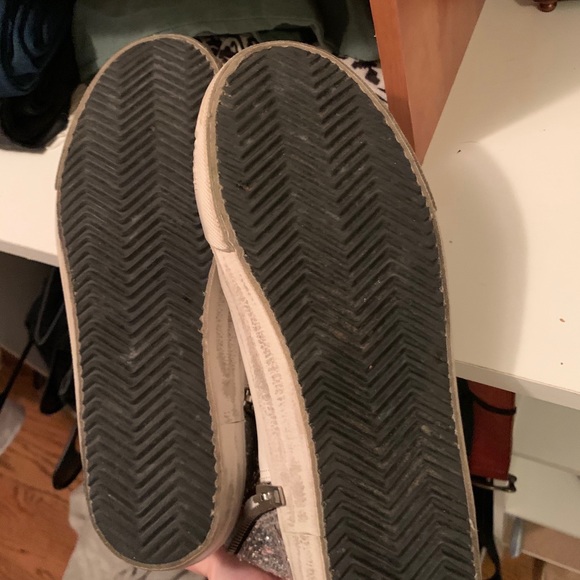 Golden Goose Slide 38 - Picture 6 of 6